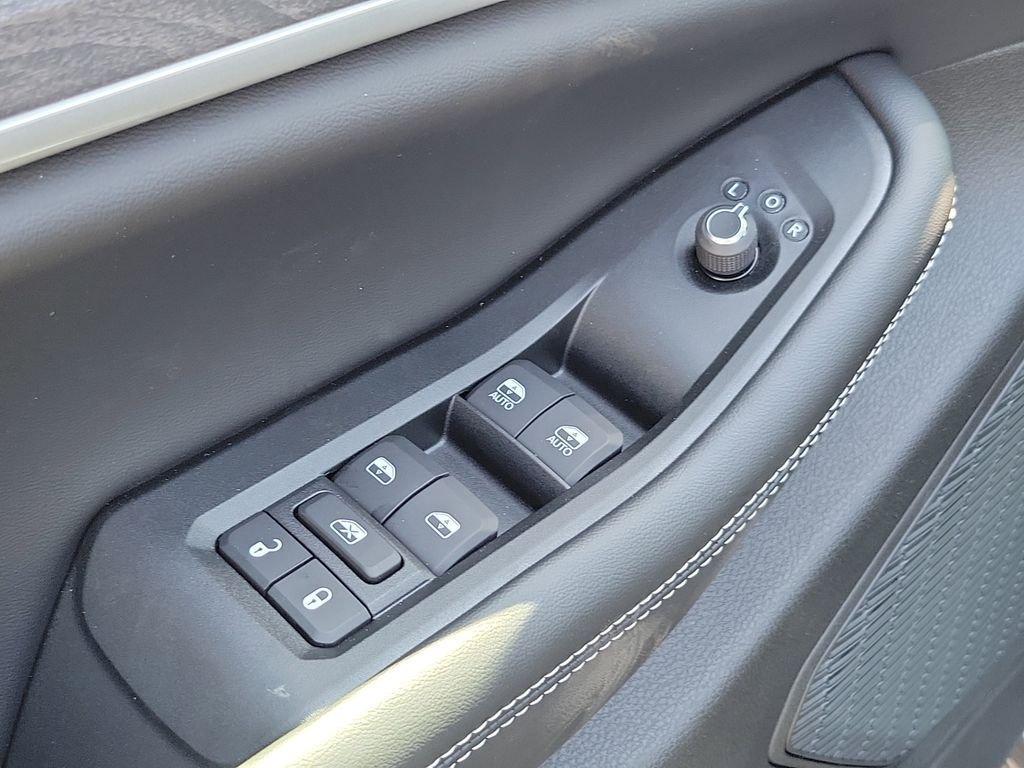 new 2026 Jeep Grand Cherokee L car, priced at $48,358