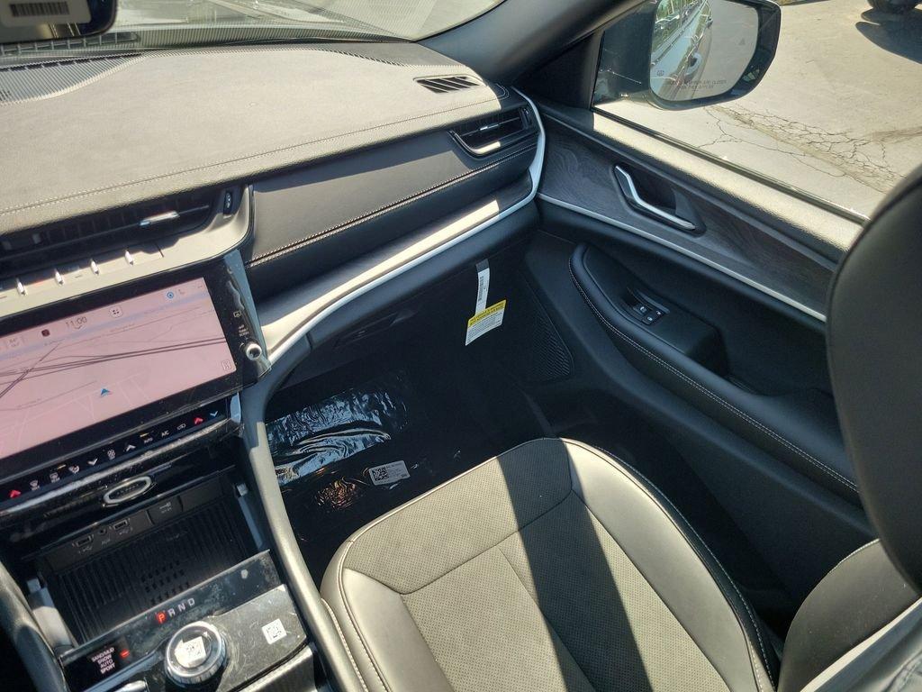 new 2026 Jeep Grand Cherokee L car, priced at $48,358