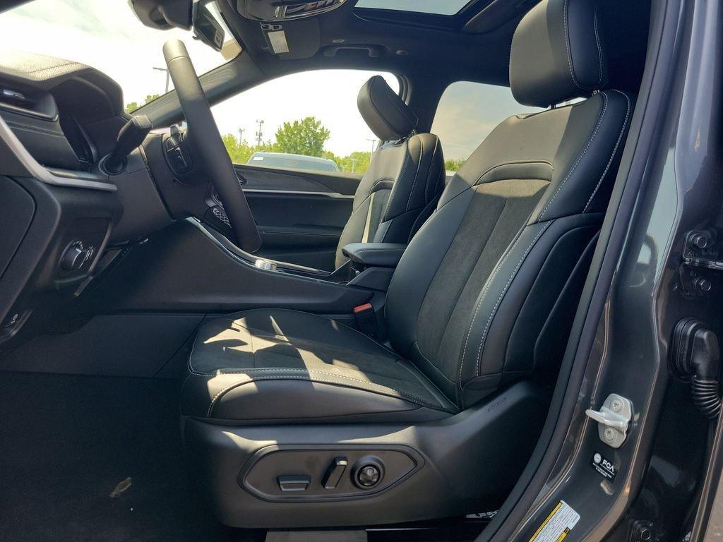 new 2026 Jeep Grand Cherokee L car, priced at $48,358