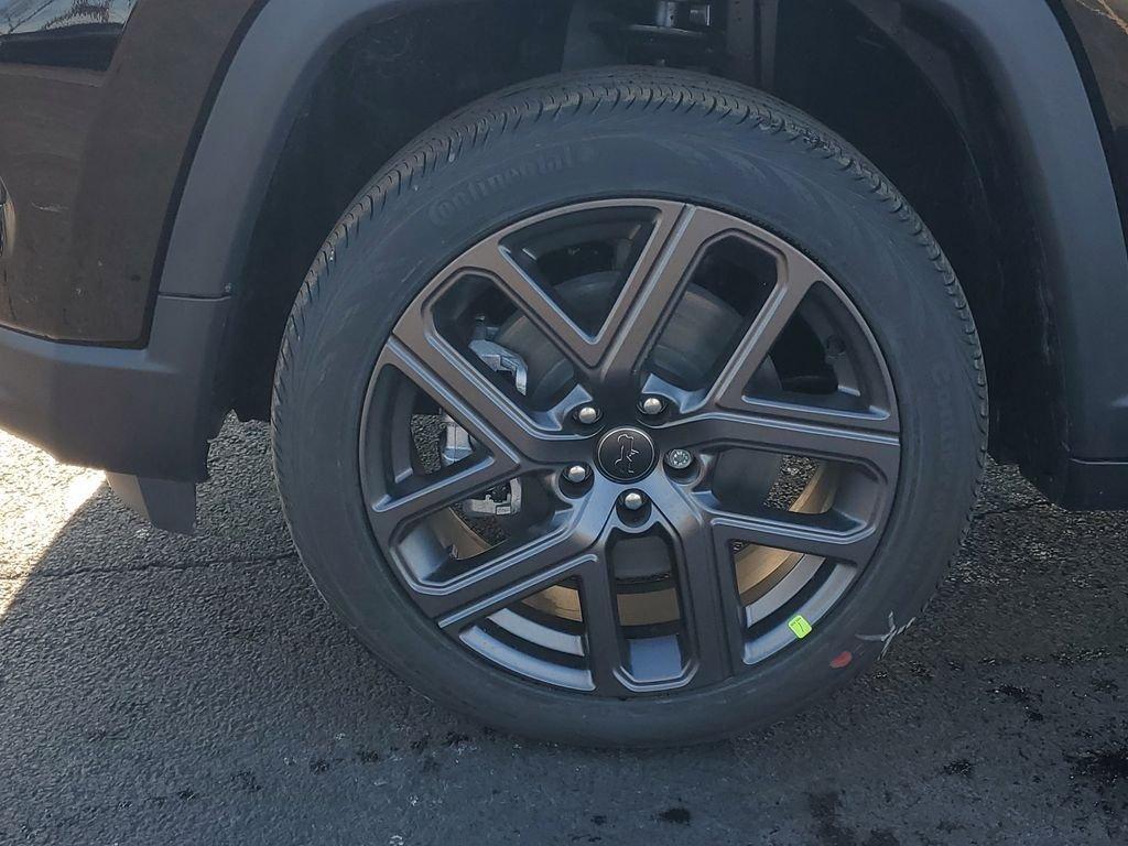 new 2026 Jeep Compass car, priced at $33,223
