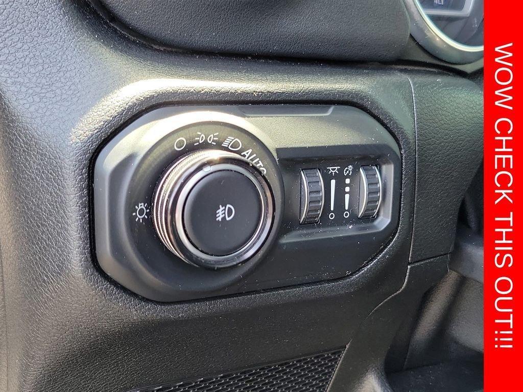 used 2020 Jeep Wrangler Unlimited car, priced at $25,698