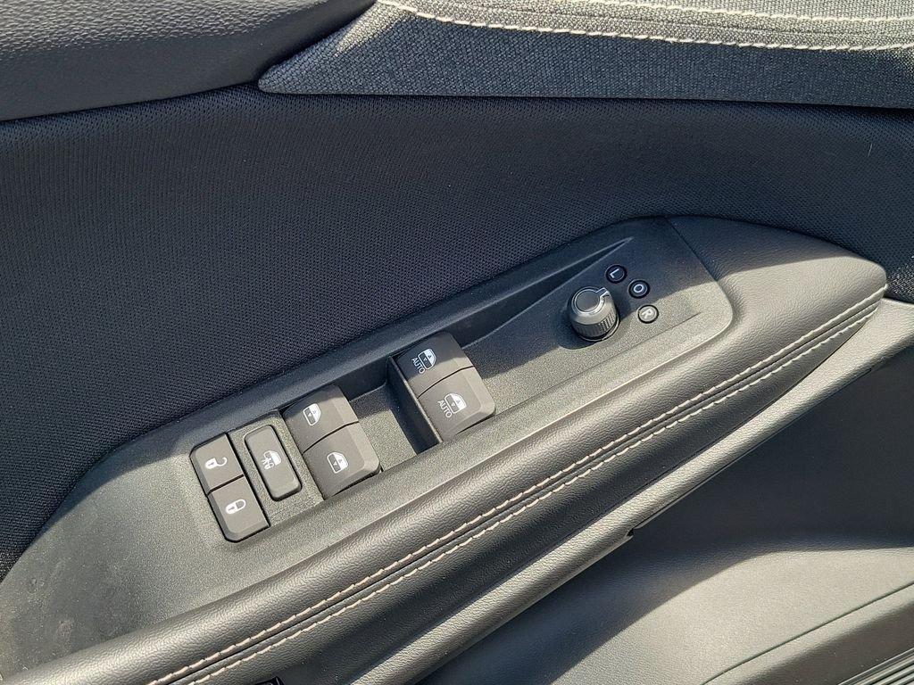 new 2026 Jeep Cherokee car, priced at $39,883