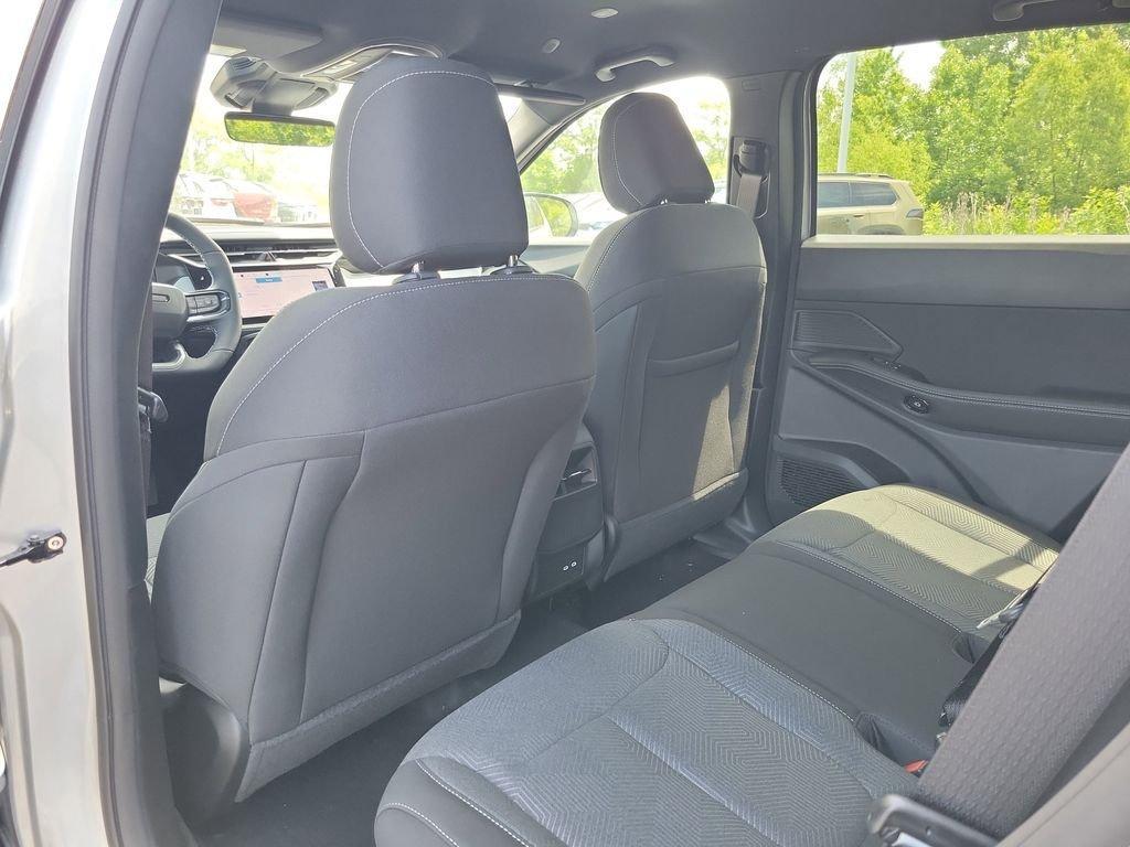 new 2026 Jeep Cherokee car, priced at $39,883