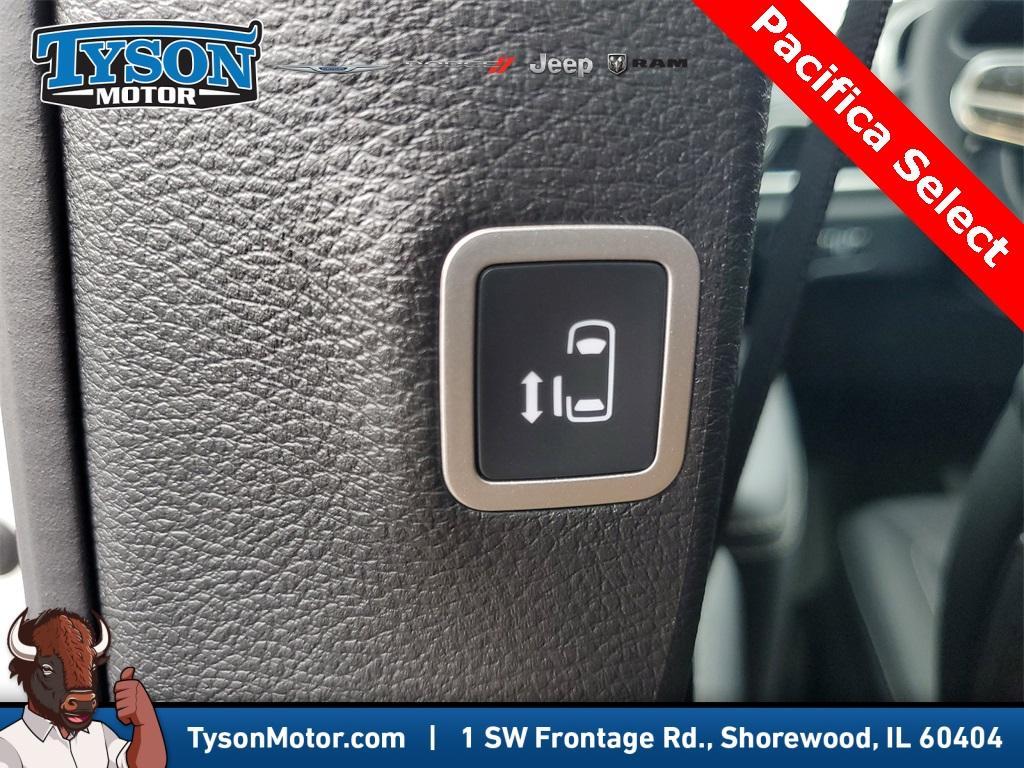 new 2026 Chrysler Pacifica car, priced at $42,556