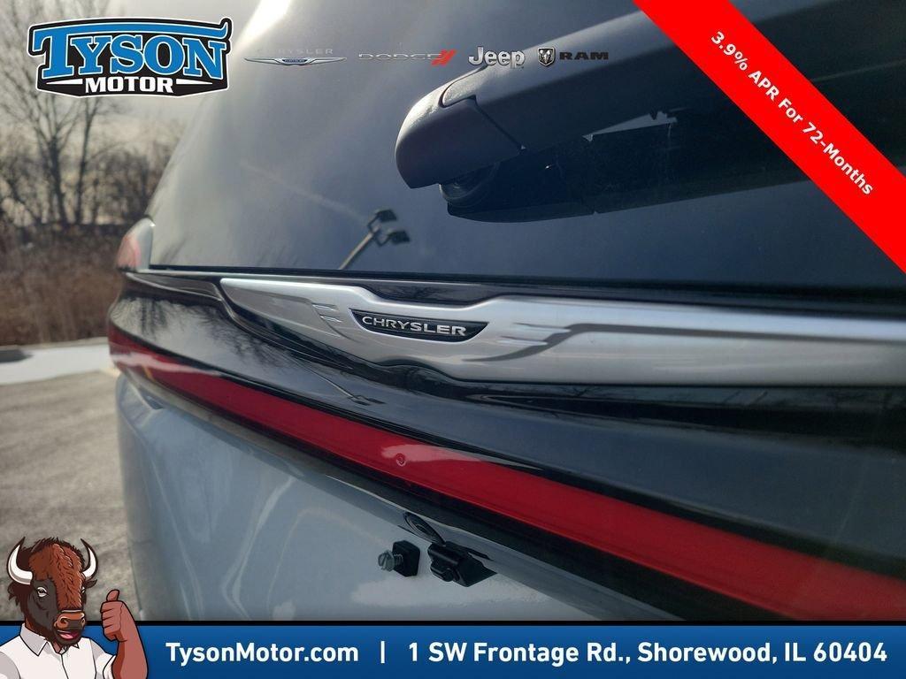 new 2026 Chrysler Pacifica car, priced at $56,314