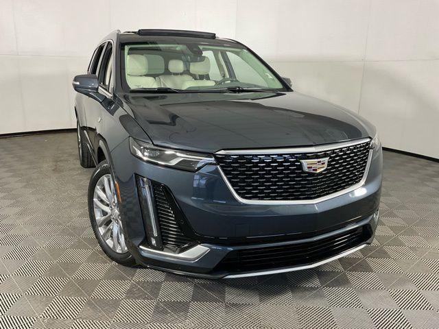 used 2020 Cadillac XT6 car, priced at $26,200