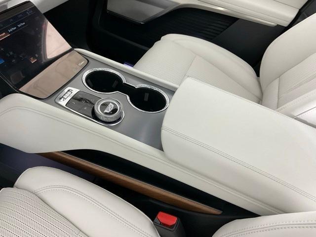 new 2026 Cadillac VISTIQ car, priced at $76,065