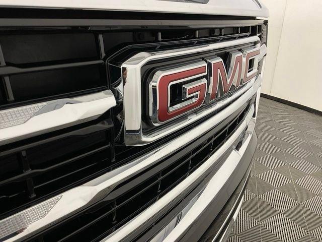 used 2025 GMC Yukon car, priced at $71,284
