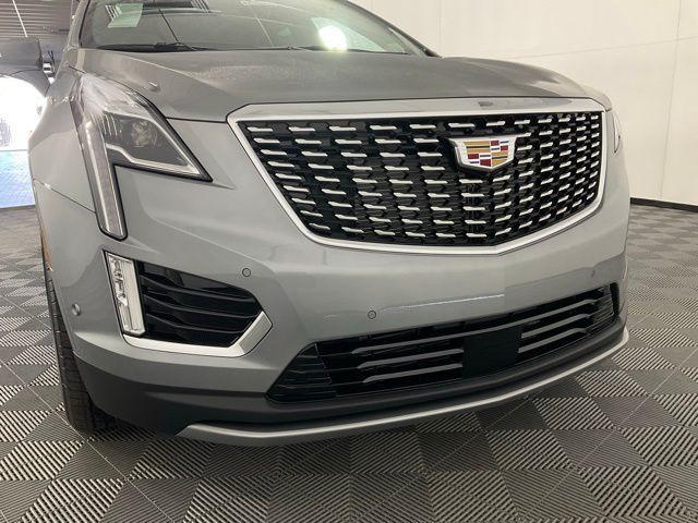 new 2025 Cadillac XT5 car, priced at $60,290
