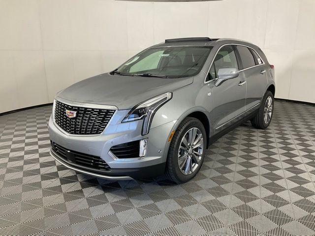 new 2025 Cadillac XT5 car, priced at $60,290