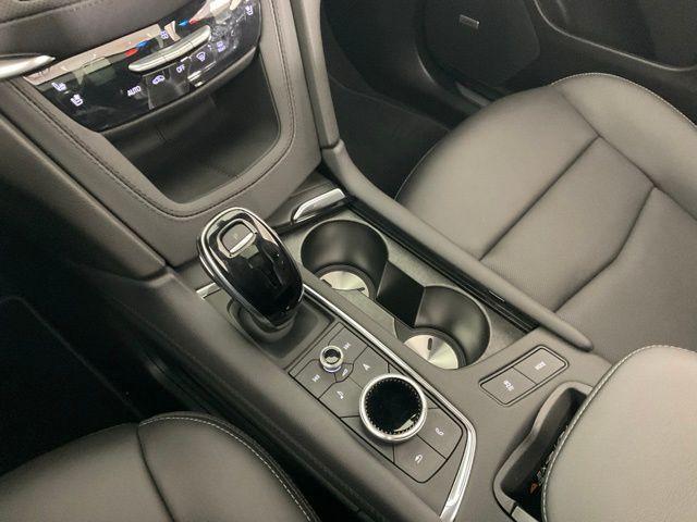 new 2025 Cadillac XT5 car, priced at $60,290