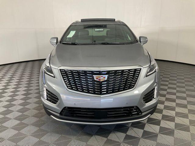 new 2025 Cadillac XT5 car, priced at $60,290