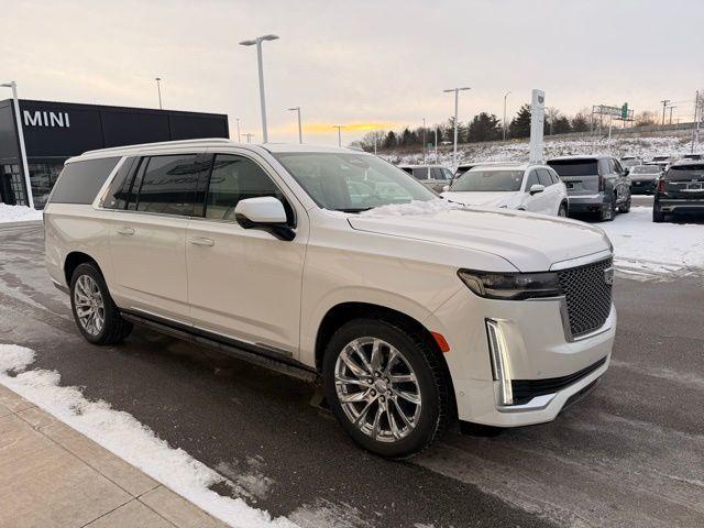 used 2021 Cadillac Escalade ESV car, priced at $61,800