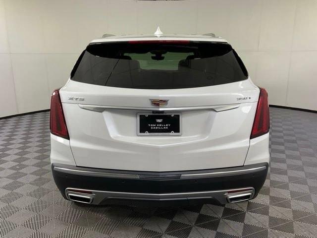 new 2026 Cadillac XT5 car, priced at $58,195
