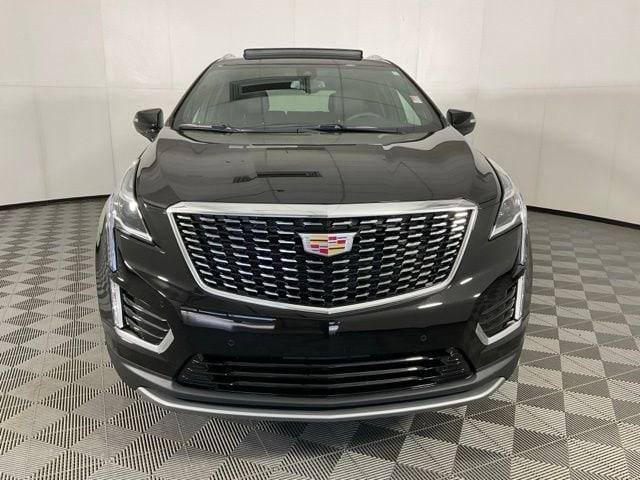 used 2025 Cadillac XT5 car, priced at $45,607