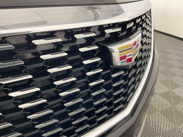 used 2025 Cadillac XT5 car, priced at $45,607