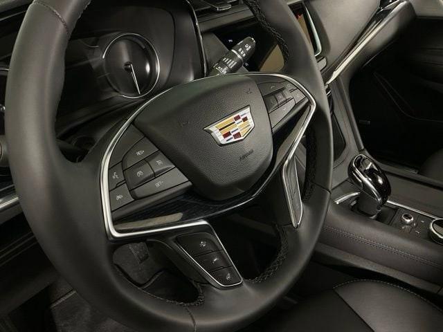 used 2025 Cadillac XT5 car, priced at $45,607