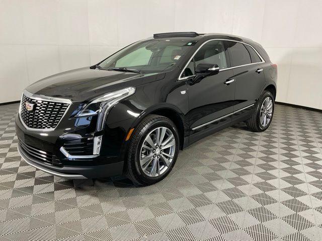 used 2025 Cadillac XT5 car, priced at $45,940
