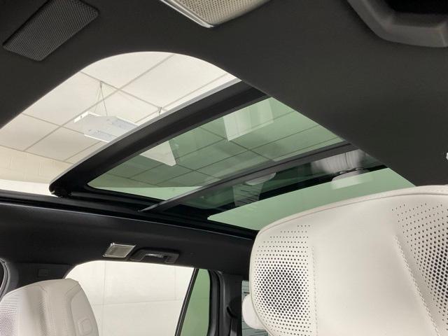 new 2026 Cadillac VISTIQ car, priced at $81,965