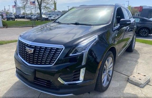 used 2023 Cadillac XT5 car, priced at $33,860