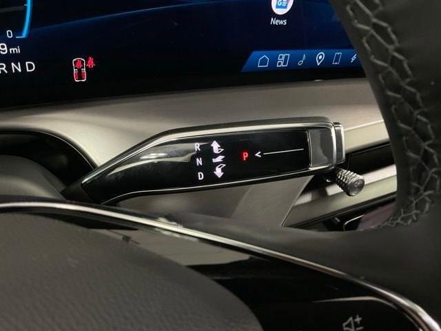 new 2026 Cadillac VISTIQ car, priced at $82,640