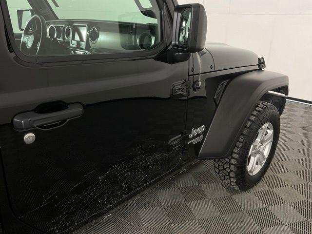 used 2019 Jeep Wrangler Unlimited car, priced at $23,162