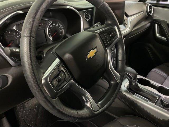 used 2025 Chevrolet Blazer car, priced at $29,577