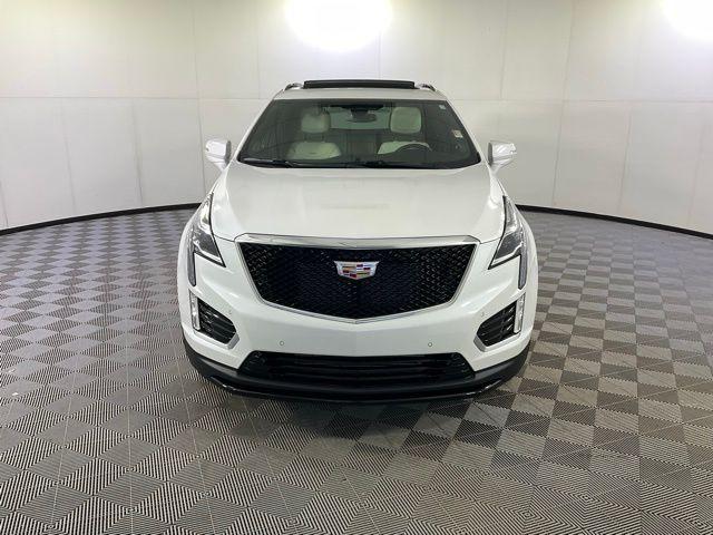 used 2025 Cadillac XT5 car, priced at $49,704