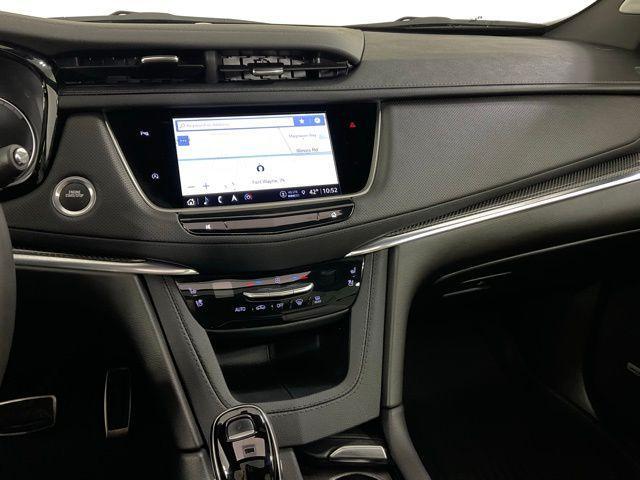 used 2025 Cadillac XT5 car, priced at $49,704
