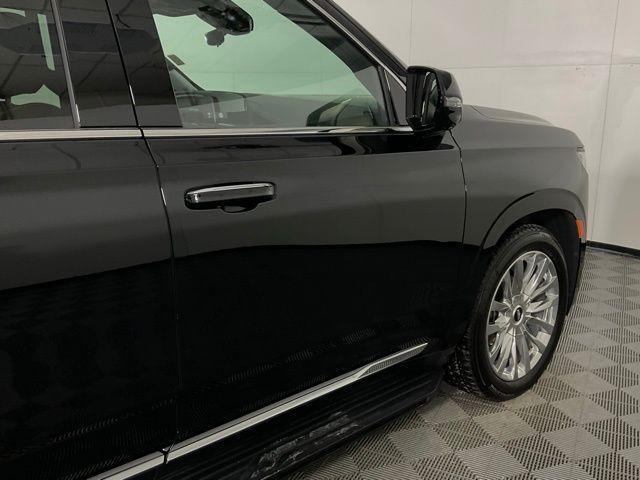 used 2023 Cadillac Escalade car, priced at $71,040