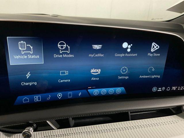 new 2025 Cadillac OPTIQ car, priced at $52,965