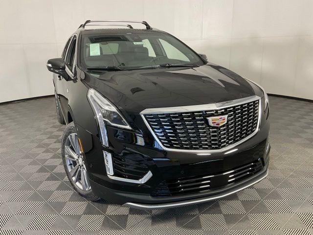 new 2026 Cadillac XT5 car, priced at $60,214