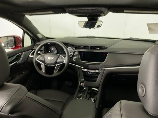 new 2026 Cadillac XT5 car, priced at $60,545