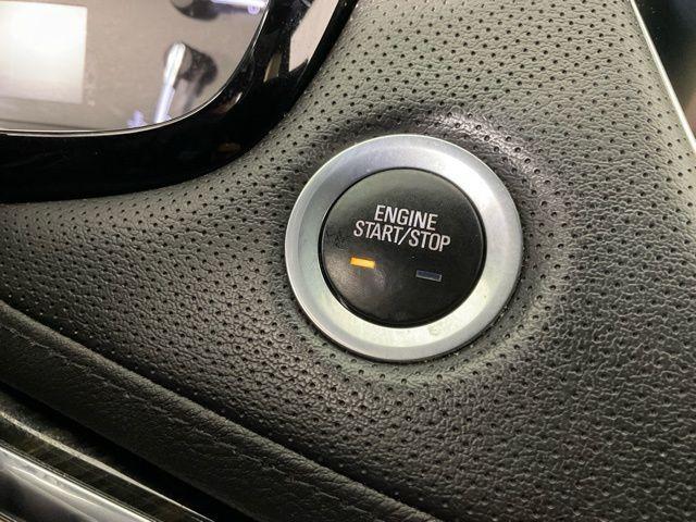 used 2018 Cadillac XT5 car, priced at $19,150