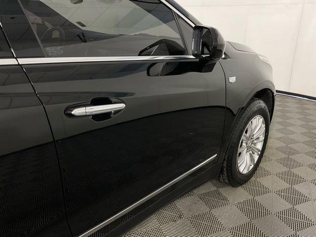 used 2018 Cadillac XT5 car, priced at $19,150