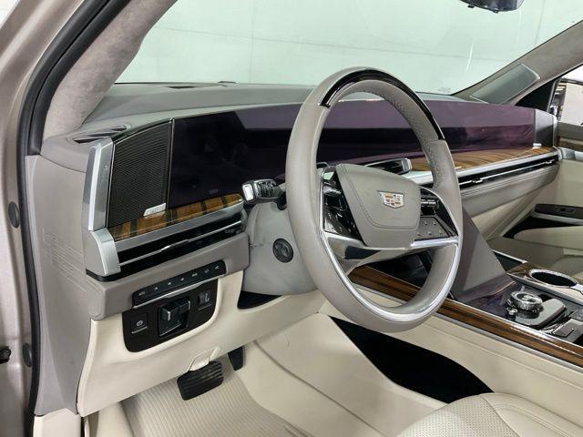 used 2025 Cadillac Escalade ESV car, priced at $125,040