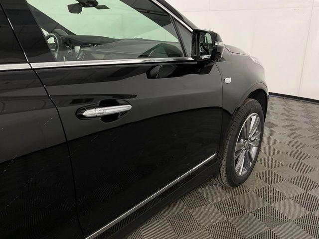 new 2026 Cadillac XT5 car, priced at $58,439