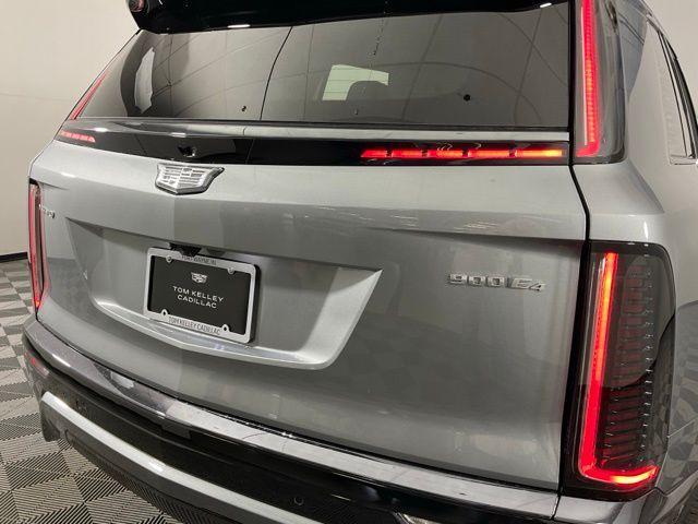 new 2026 Cadillac VISTIQ car, priced at $76,870