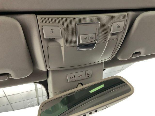 used 2013 Mercedes-Benz SL-Class car, priced at $31,820