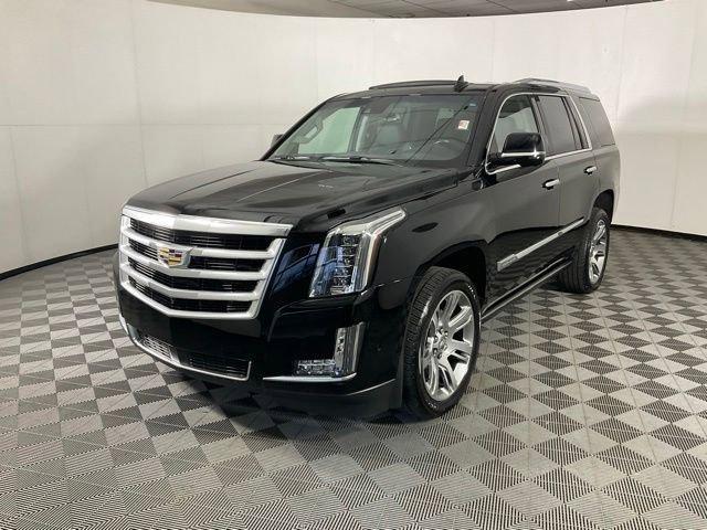 used 2018 Cadillac Escalade car, priced at $28,072