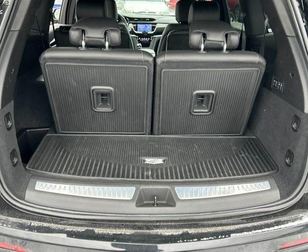 used 2024 Cadillac XT6 car, priced at $51,400