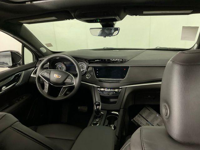 new 2026 Cadillac XT5 car, priced at $59,095