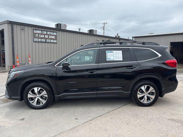 used 2023 Subaru Ascent car, priced at $25,000