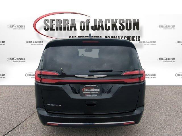 used 2023 Chrysler Pacifica car, priced at $21,695