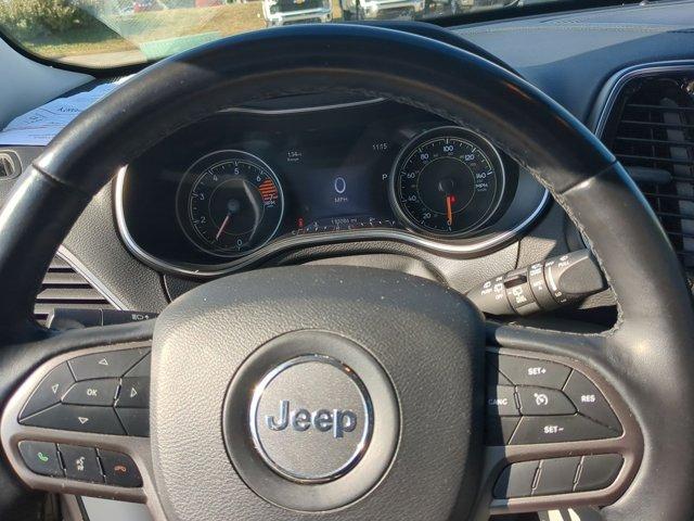 used 2020 Jeep Cherokee car, priced at $14,395