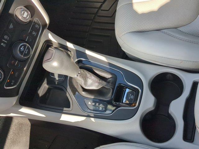 used 2020 Jeep Cherokee car, priced at $14,395