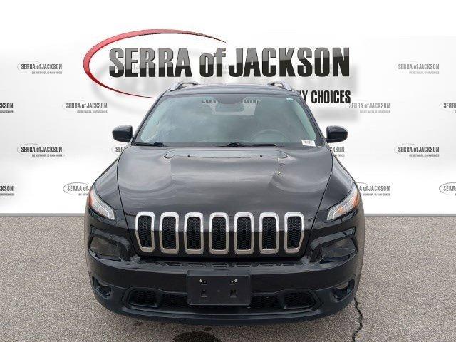 used 2015 Jeep Cherokee car, priced at $6,499