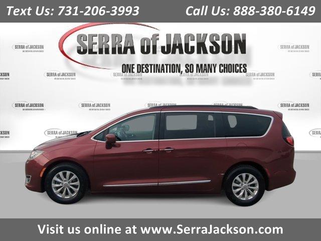 used 2017 Chrysler Pacifica car, priced at $6,595
