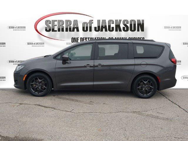 used 2018 Chrysler Pacifica car, priced at $12,898