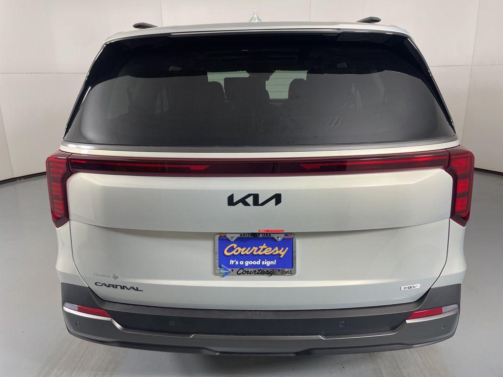 new 2026 Kia Carnival Hybrid car, priced at $48,977